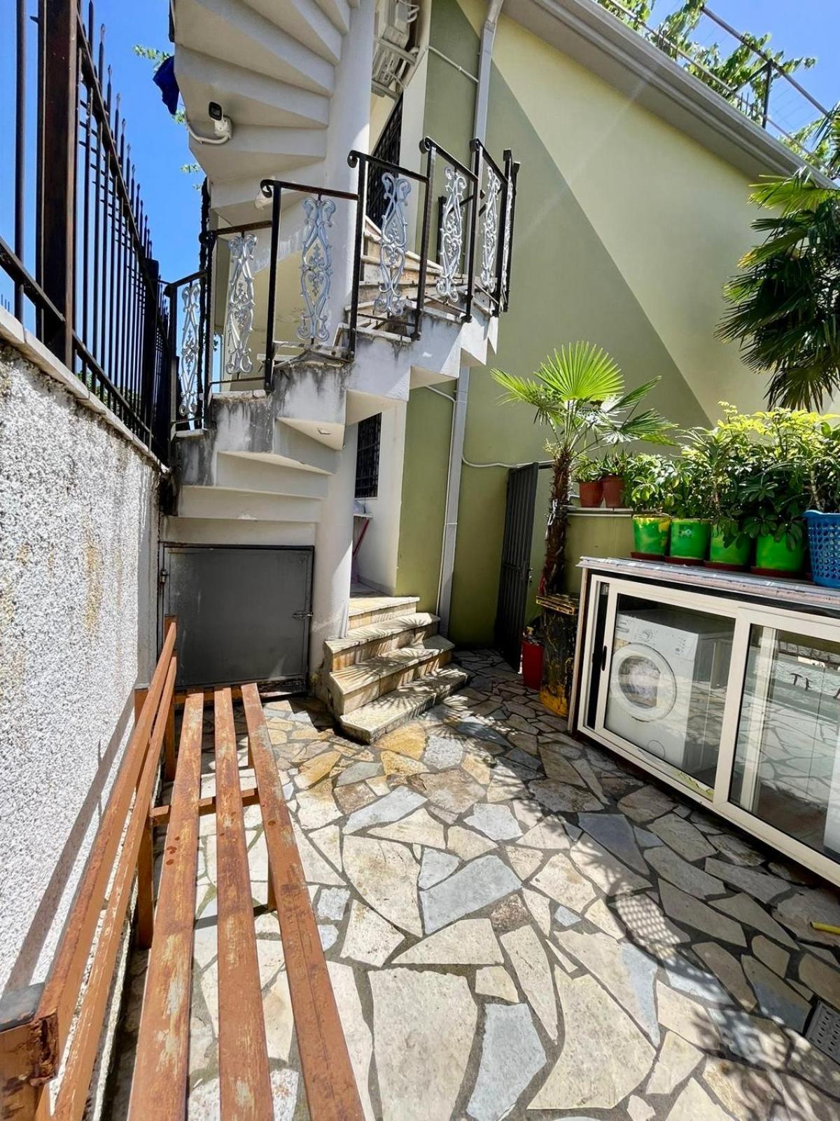 Xhou'S Home Shkodra Exterior foto